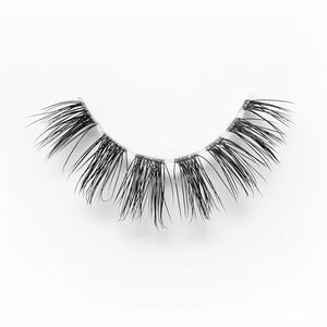 Close up of Lavonne eyelashes for small eyes