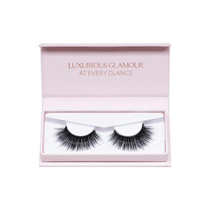 Jenai 3d lashes in packaging